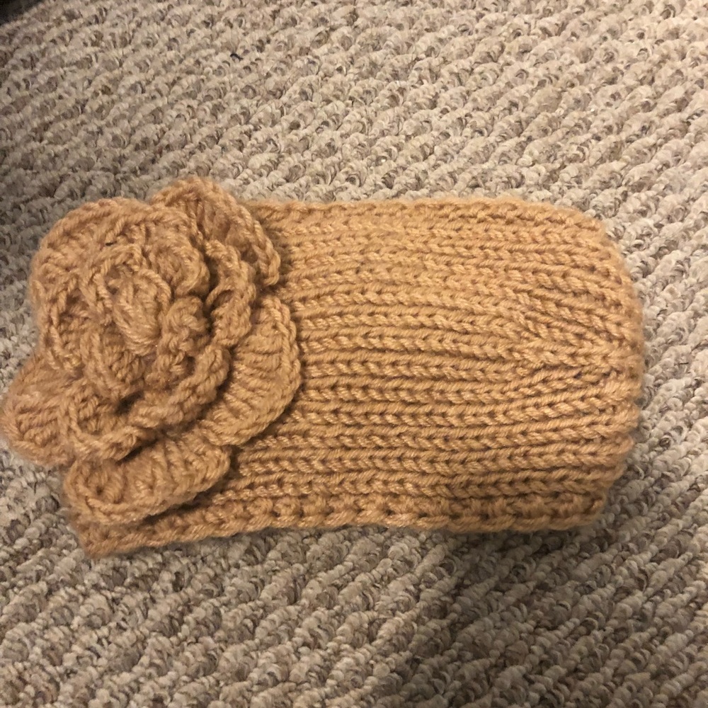 Beige head wrap